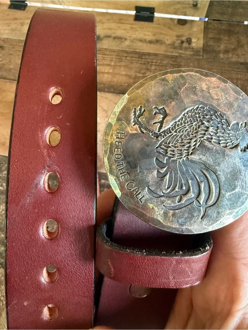 Howler Bro’s forged belt buckle Rooster with leather belt